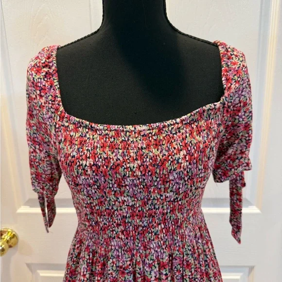 American Eagle Outfitters Pink Floral Smocked Mini Dress - Picture 2 of 6